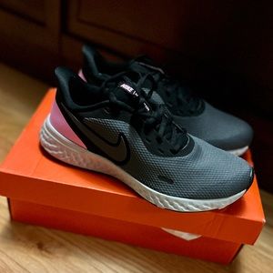 Nike Revolution Running Shoe